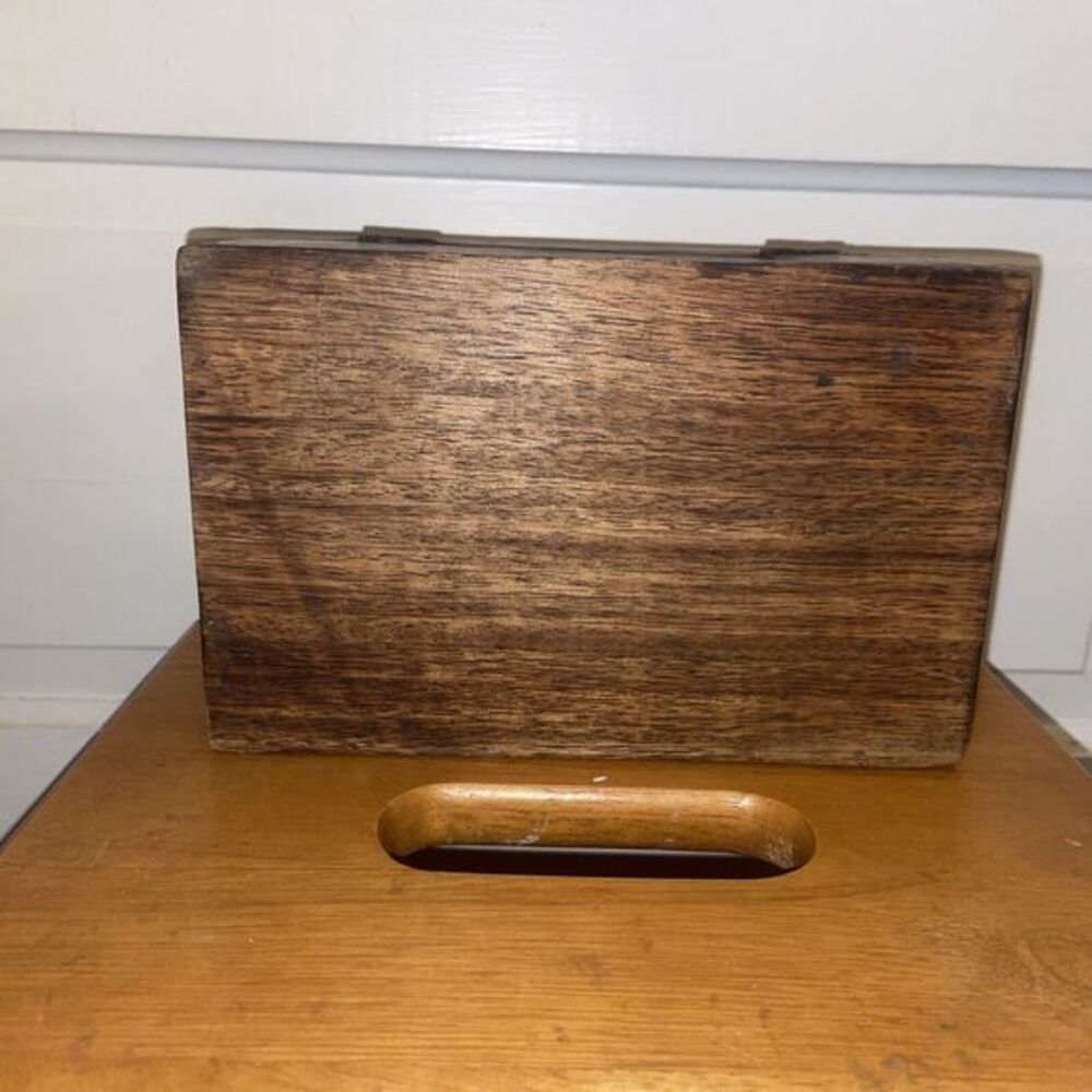 Beautiful Hand Carved Wood Box, Hinged‎ Lid, Herd Of Elephants 8.5 X 5.5x 3.5" - Picture 8 of 9